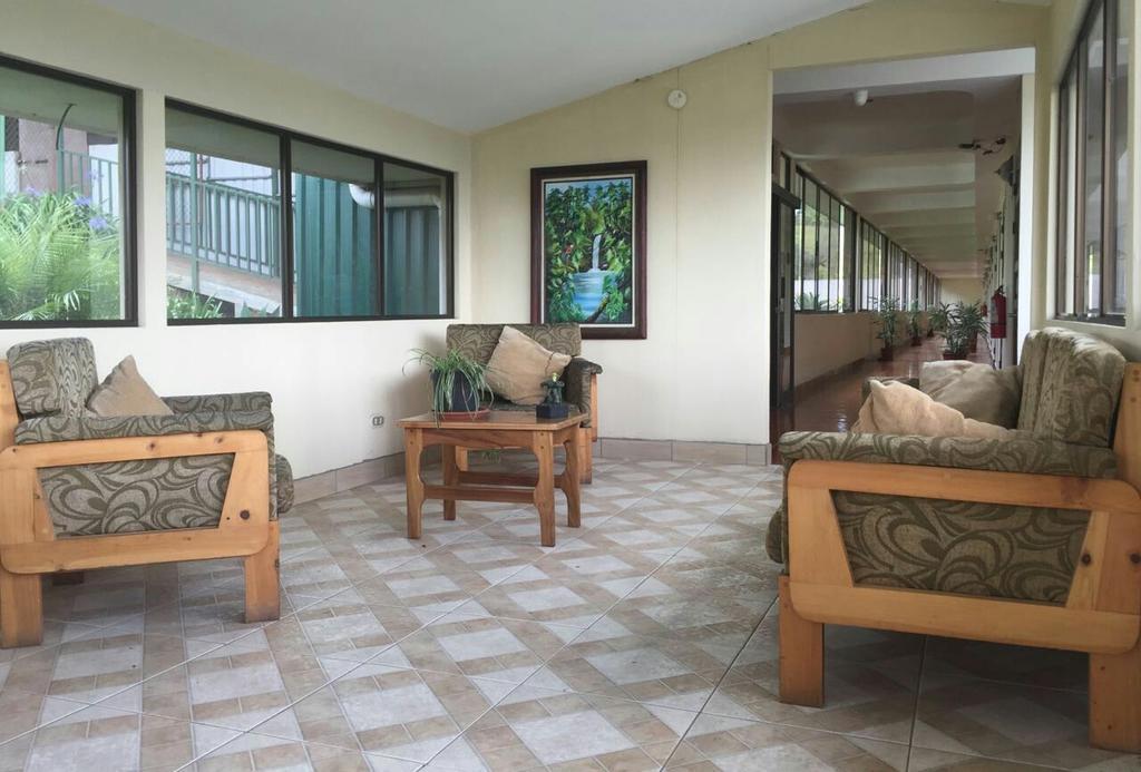 Hotel Las Brumas Cartago Luaran gambar