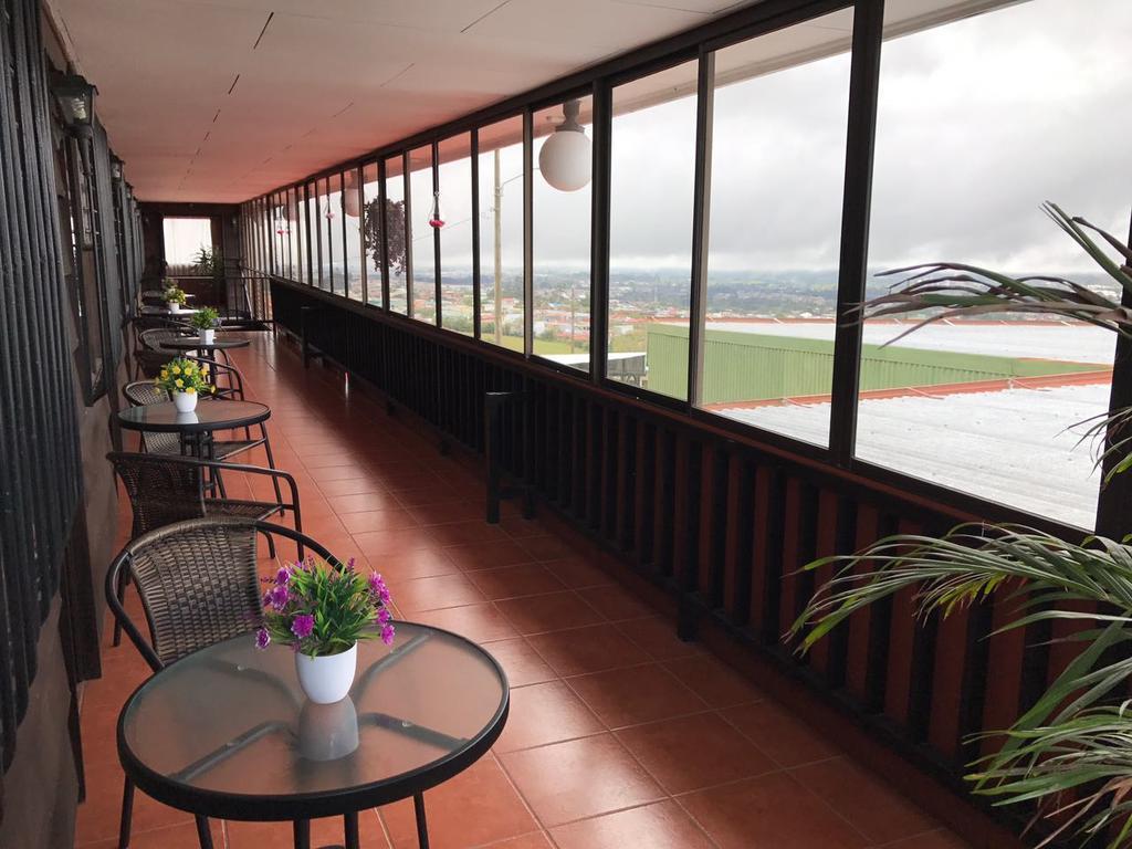 Hotel Las Brumas Cartago Luaran gambar