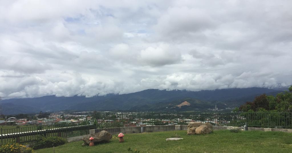 Hotel Las Brumas Cartago Luaran gambar
