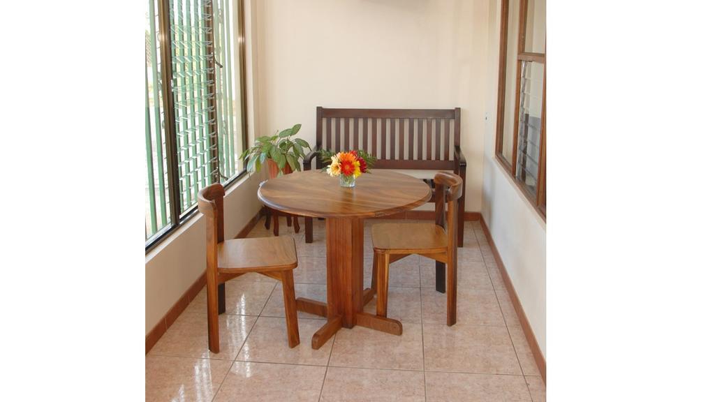 Hotel Las Brumas Cartago Luaran gambar