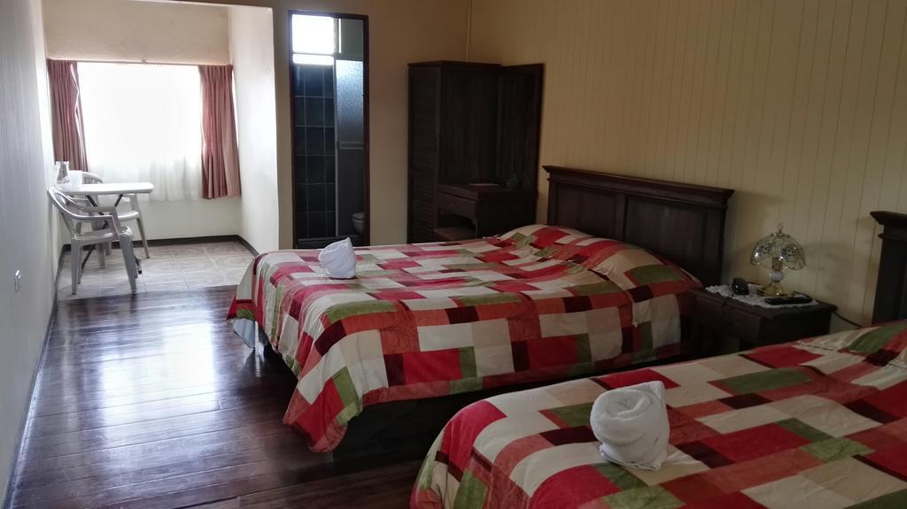 Hotel Las Brumas Cartago Luaran gambar