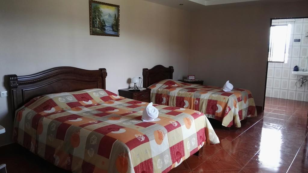 Hotel Las Brumas Cartago Luaran gambar