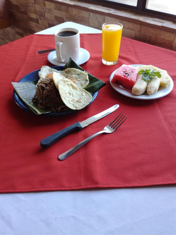 Hotel Las Brumas Cartago Luaran gambar