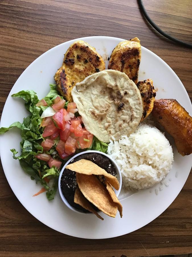Hotel Las Brumas Cartago Luaran gambar