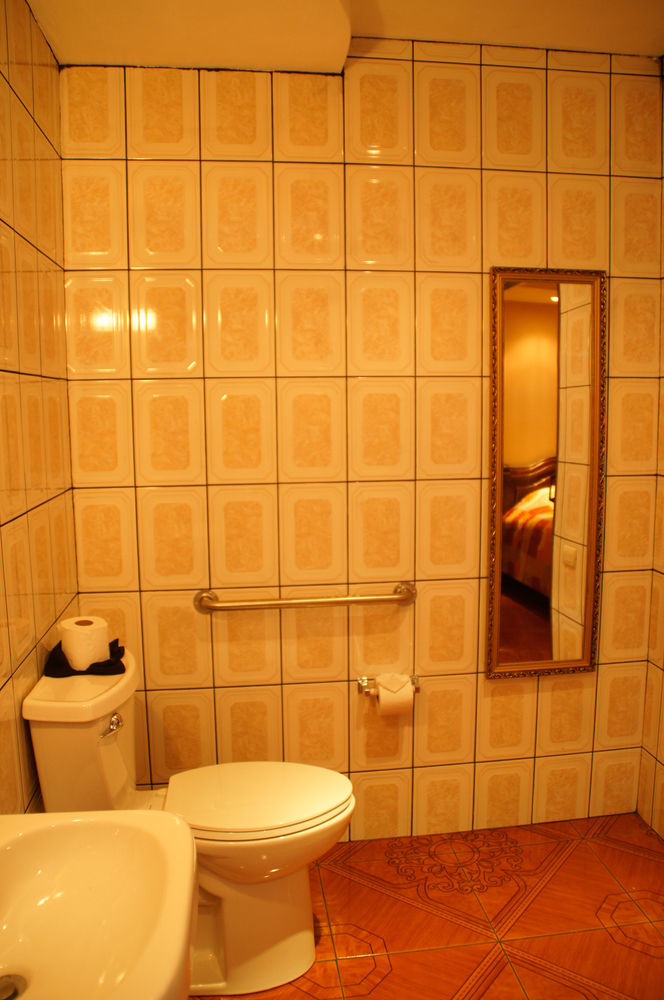 Hotel Las Brumas Cartago Luaran gambar